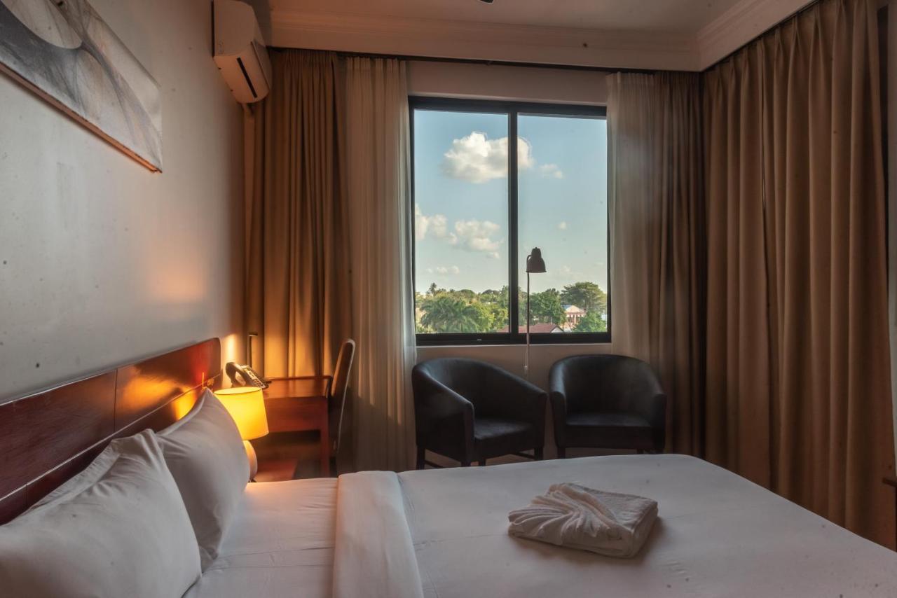 Pauraque Soho Hotel Dar es Salaam Buitenkant foto