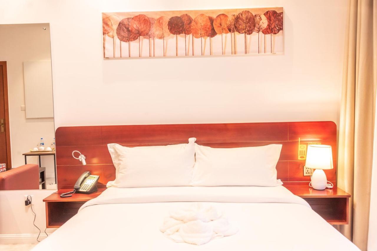 Pauraque Soho Hotel Dar es Salaam Buitenkant foto